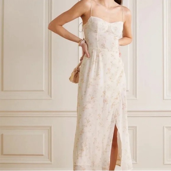 Reformation Dresses & Skirts - Reformation Kourtney Dress | Neutrals 🎉SALE🎀 last one
